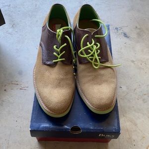 Men’s casual shoes